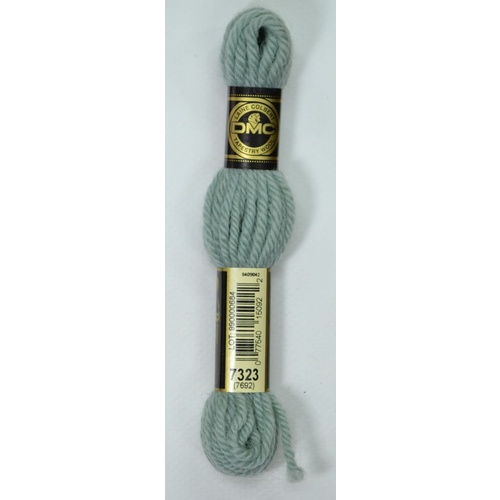 DMC Tapestry Wool #7323 LIGHT BLUE GREEN Laine Colbert wool 8m Skein