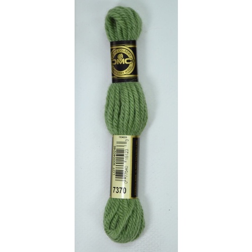 DMC Tapestry Wool #7370 PINE GREEN Laine Colbert wool 8m Skein