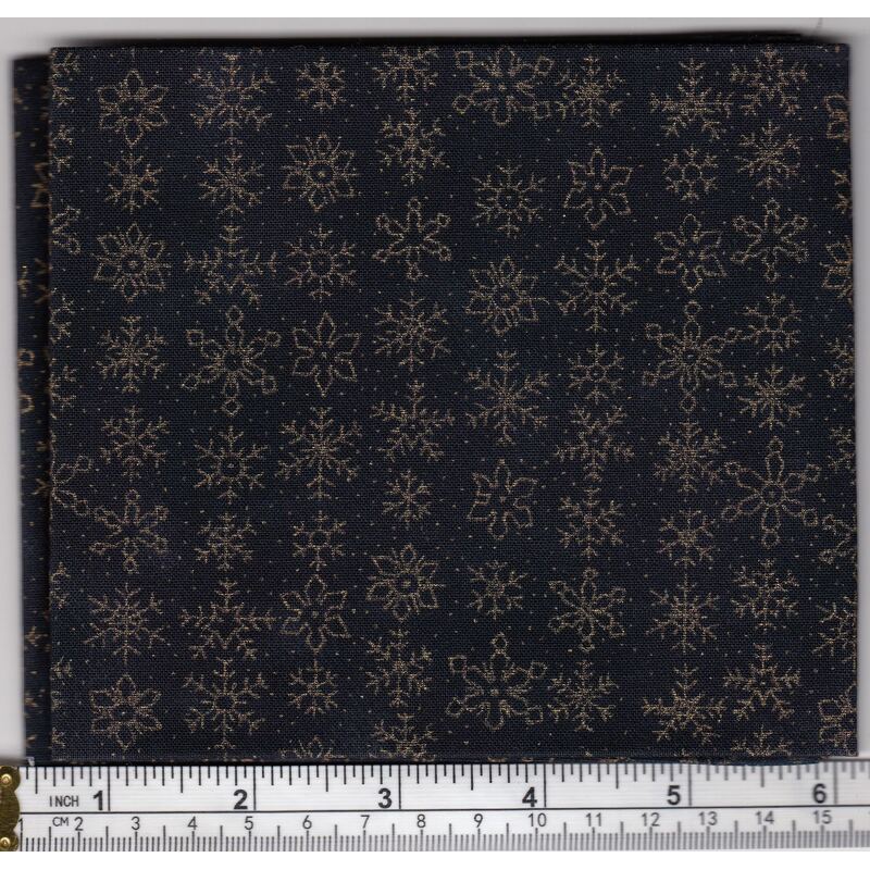 Christmas Fat Quarter 018, Approx 50cm x 52cm, Cotton Metallic Print Fabric