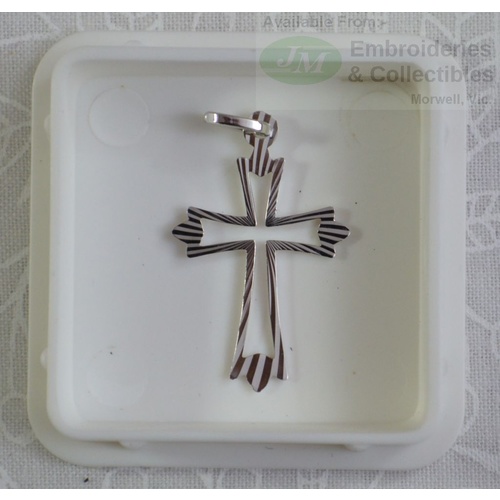 Sterling Silver (925) Cross, 25mm x 18mm, 0.9 grams