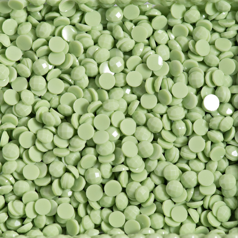 Diamond Dotz Freestyle Dots 12G #8231 Pastel Green
