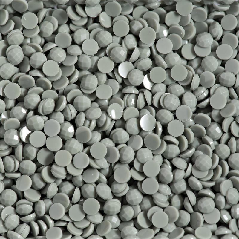 Diamond Dotz Freestyle Dots 12G #8436 Smokey Grey
