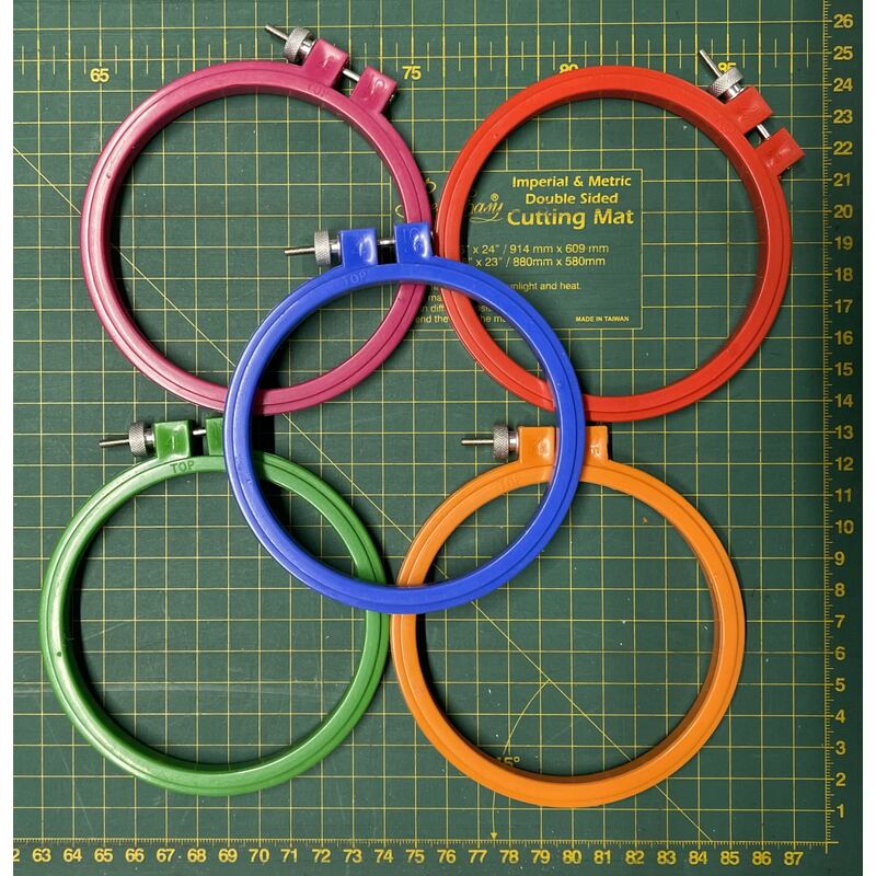 Plastic Embroidery Hoop, Random Colour, 10cm (4")