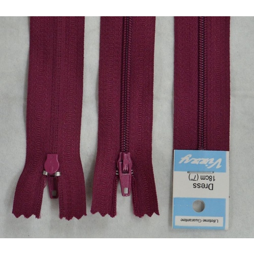 Vizzy Dress Zip, 18cm Colour 34 BURGUNDY