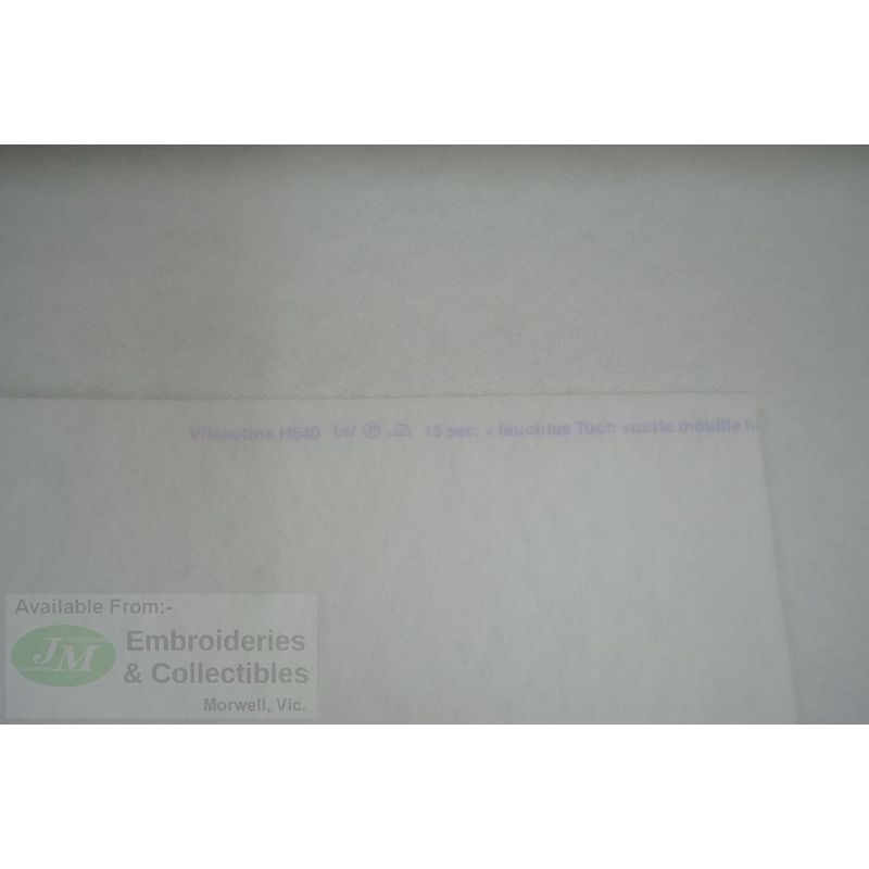 Vilene Volume Fleece Fusible Iron-On Medium H640, 90cm Wide FULL 30m Roll